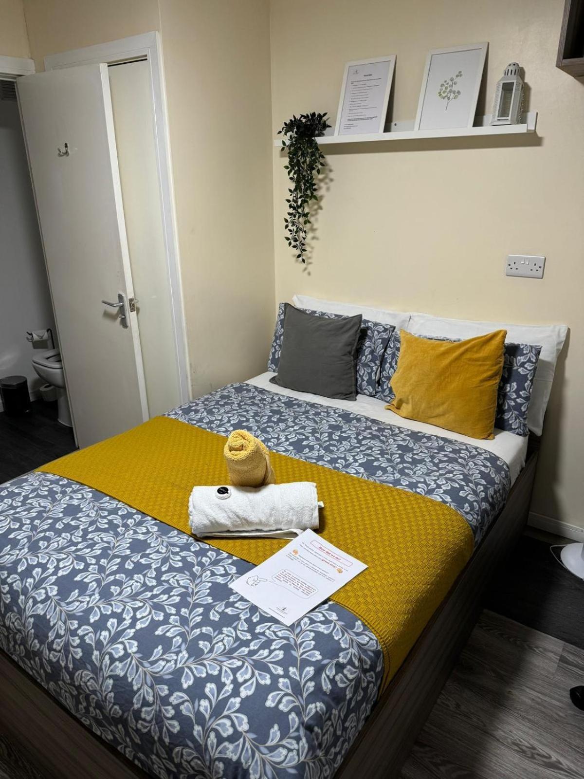 Premier City Centre Room- Ensuite Nottingham Exteriör bild